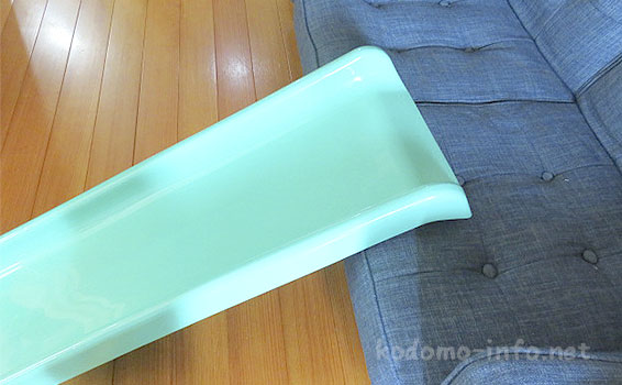 白いわんぱくジム